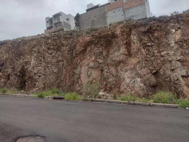 Terreno / Lote para Venda em Poços de Caldas/MG Jardim Bandeirantes