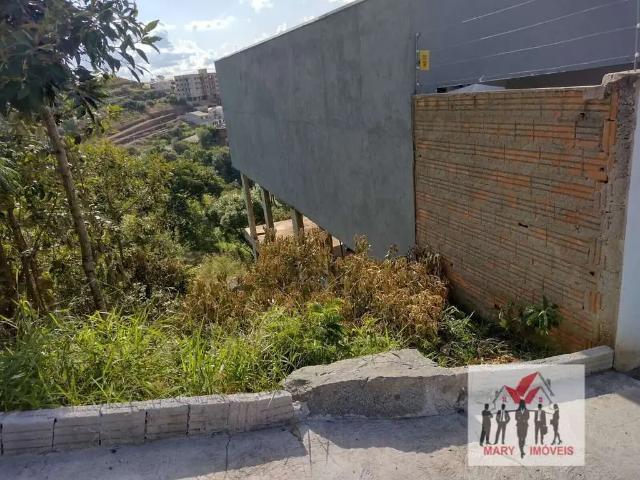 Terreno / Lote para Venda em Poços de Caldas/MG Jardim Bandeirantes