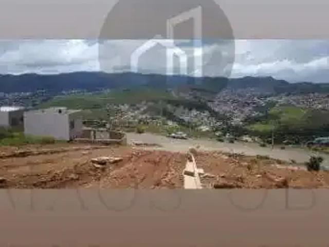 Terreno / Lote para Venda em Poços de Caldas/MG Jardim Bandeirantes