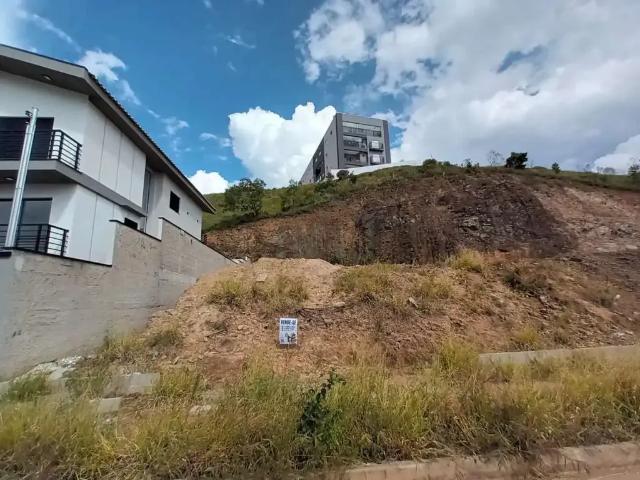 Terreno / Lote para Venda em Poços de Caldas/MG Santa Maria
