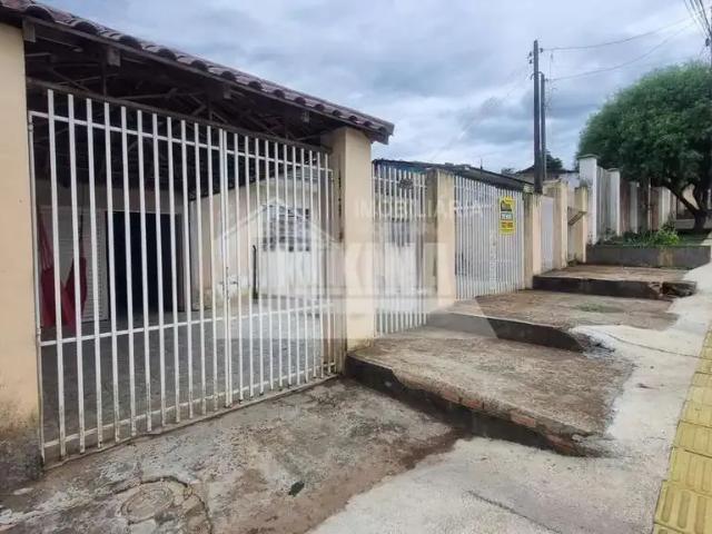 Terreno / Lote para Venda em Ponta Grossa/PR Neves 4 Quartos