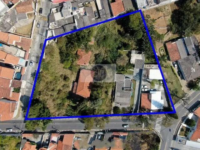 Terreno / Lote para Venda em Poá/SP Centro
