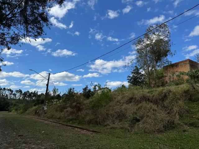 Terreno / Lote para Venda em Portão/RS Colina do Arco Íris
