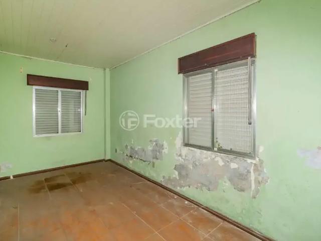 Terreno / Lote para Venda em Porto Alegre/RS Vila Jardim 3 Quartos