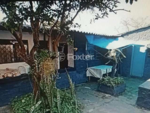 Terreno / Lote para Venda em Porto Alegre/RS Camaquã 3 Quartos