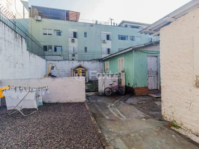Terreno / Lote para Venda em Porto Alegre/RS Cristal