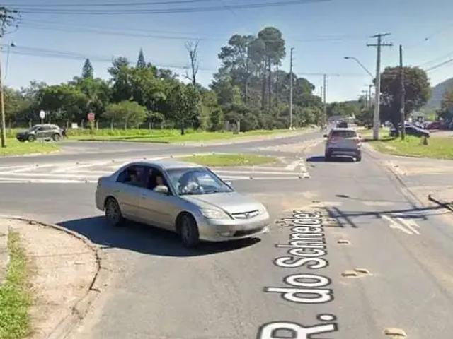 Terreno / Lote para Venda em Porto Alegre/RS Hípica 3 Quartos