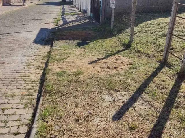 Terreno / Lote para Venda em Porto Alegre/RS Jardim Leopoldina 2 Quartos