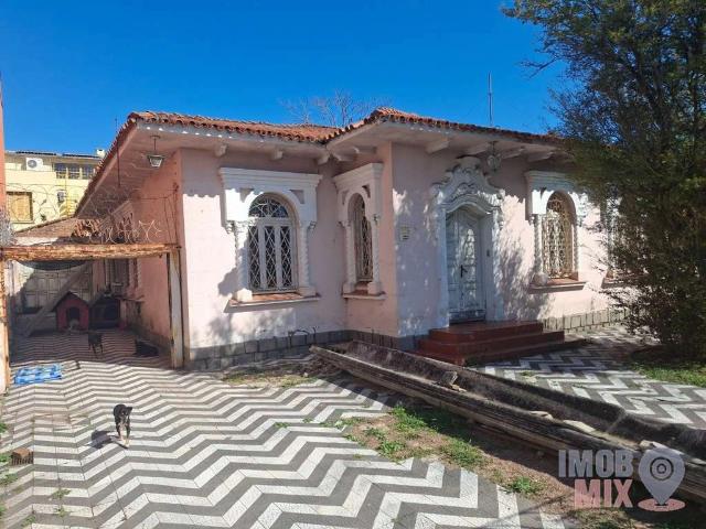 Terreno / Lote para Venda em Porto Alegre/RS Medianeira