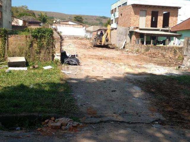 Terreno / Lote para Venda em Porto Alegre/RS Nonoai 5 Quartos