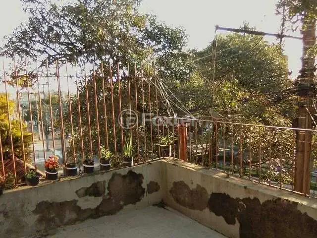 Terreno / Lote para Venda em Porto Alegre/RS Nonoai 6 Quartos