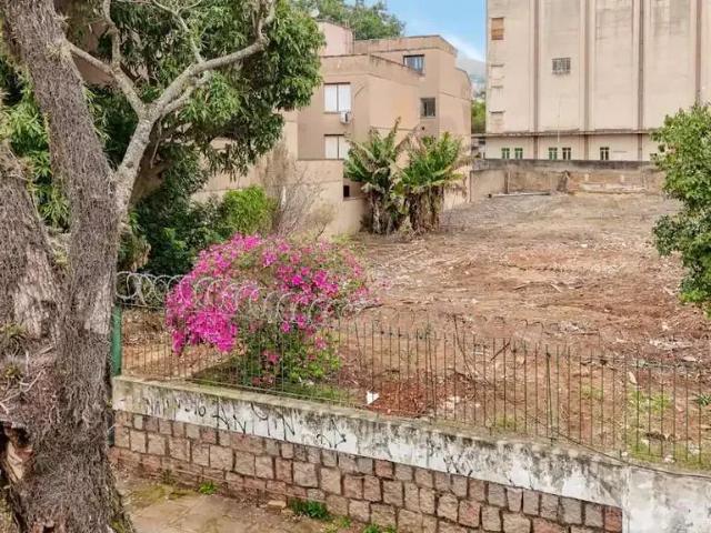 Terreno / Lote para Venda em Porto Alegre/RS Partenon