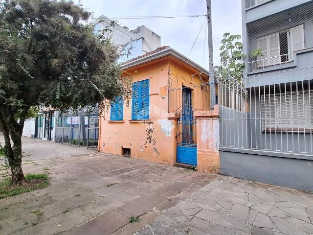 Terreno / Lote para Venda em Porto Alegre/RS Rio Branco 3 Quartos