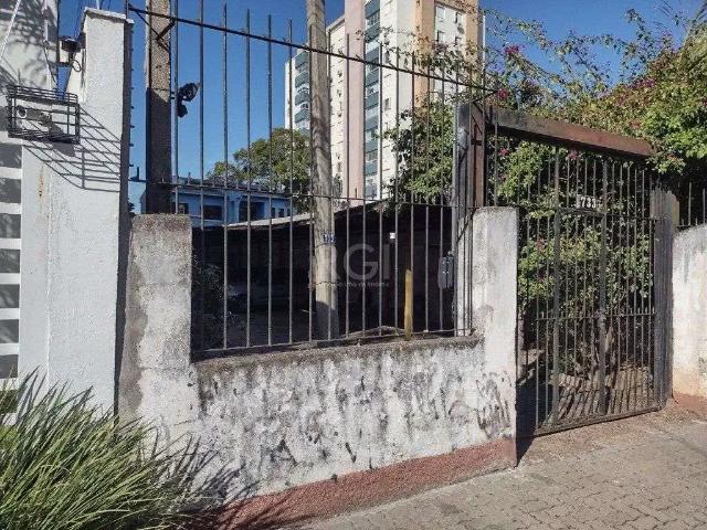 Terreno / Lote para Venda em Porto Alegre/RS Santana