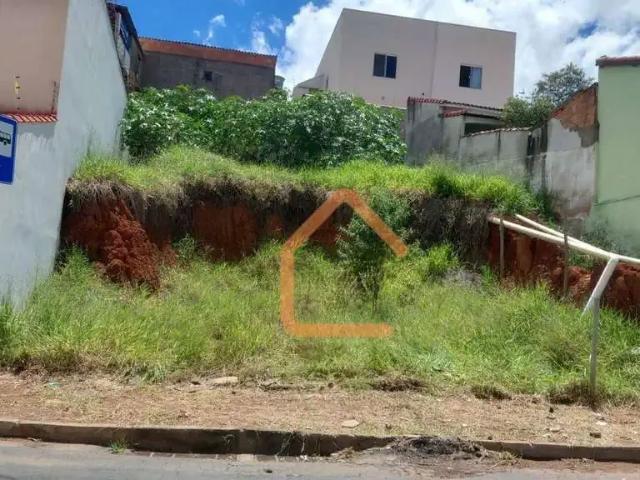 Terreno / Lote para Venda em Pouso Alegre/MG Colina Verde