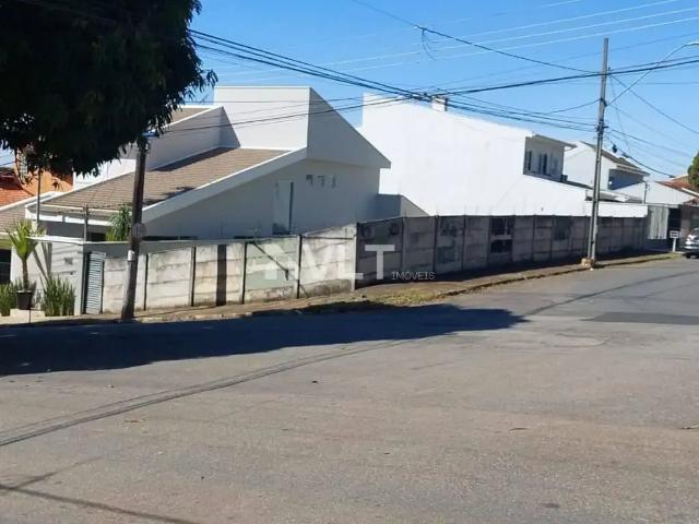 Terreno / Lote para Venda em Pouso Alegre/MG Pousada dos Campos I