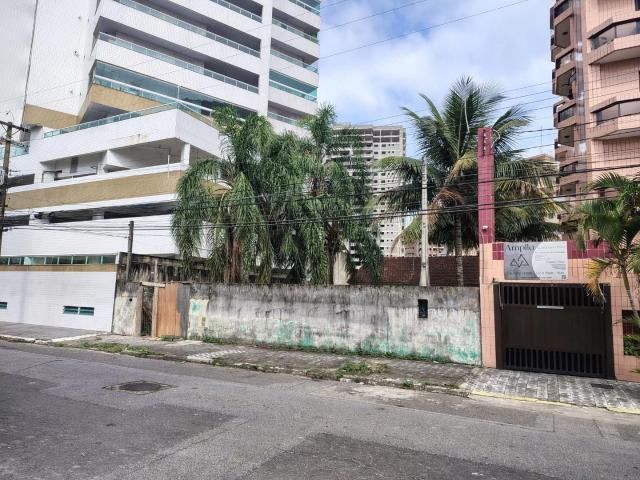 Terreno / Lote para Venda em Praia Grande/SP Vila Caiçara