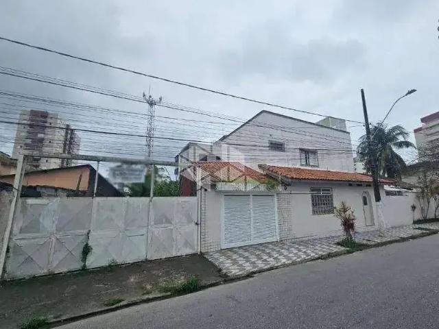 Terreno / Lote para Venda em Praia Grande/SP Aviação