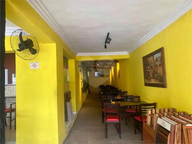 Terreno / Lote para Venda em Praia Grande/SP Boqueirão