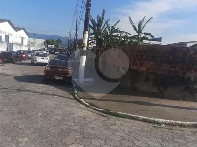 Terreno / Lote para Venda em Praia Grande/SP Cidade Ocian