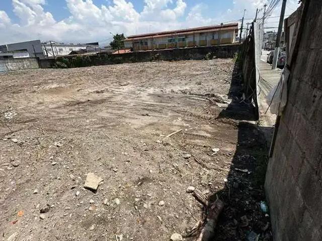 Terreno / Lote para Venda em Praia Grande/SP Guilhermina