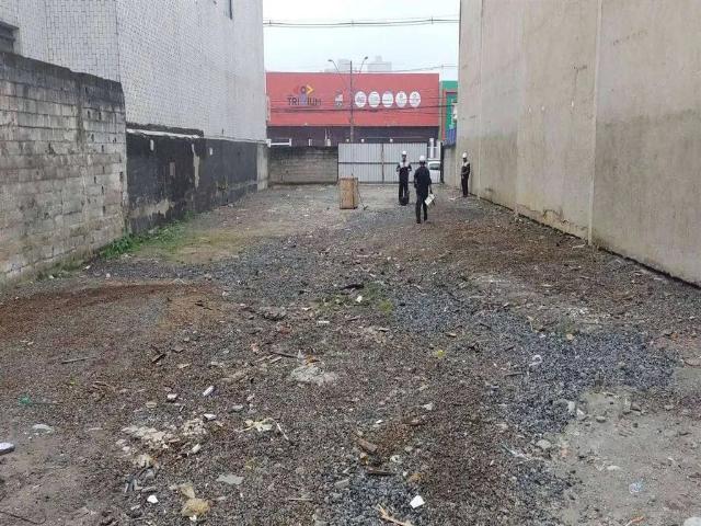 Terreno / Lote para Venda em Praia Grande/SP Guilhermina