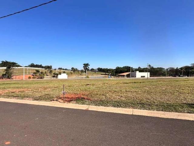 Terreno / Lote para Venda em Presidente Prudente/SP Jardim Itaipu
