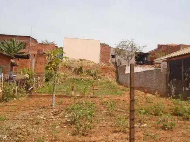 Terreno / Lote para Venda em Presidente Prudente/SP Jardim Prudentino