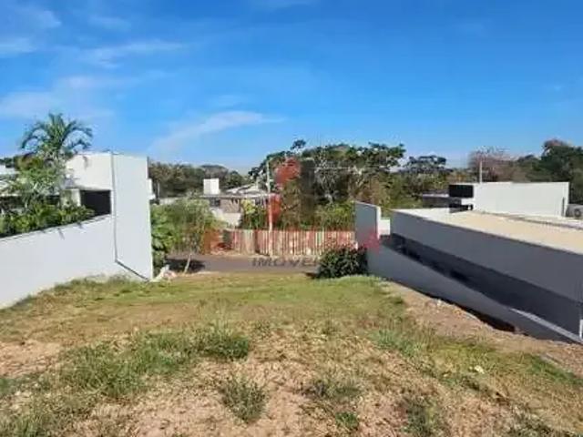 Terreno / Lote para Venda em Presidente Prudente/SP Porto Madero Residence