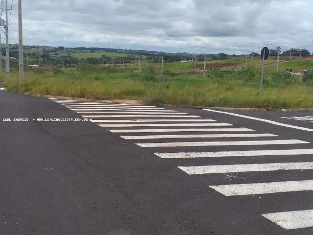 Terreno / Lote para Venda em Presidente Prudente/SP Residencial Alta Vista I