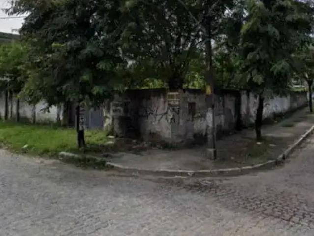 Terreno / Lote para Venda em Recife/PE Várzea