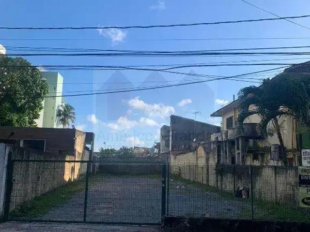 Terreno / Lote para Venda em Recife/PE Santana