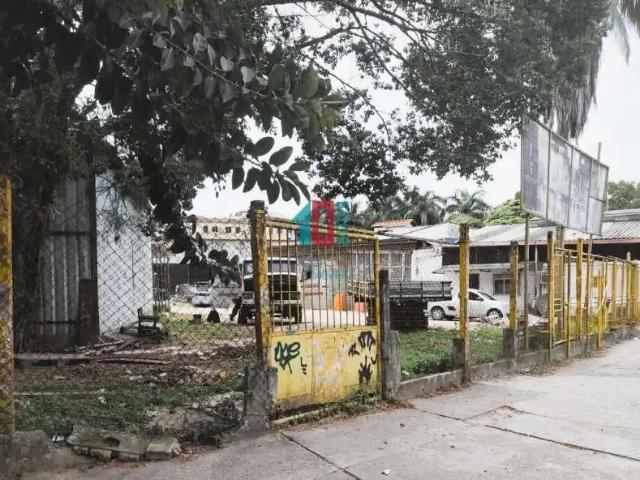 Terreno / Lote para Venda em Rio de Janeiro/RJ Camorim