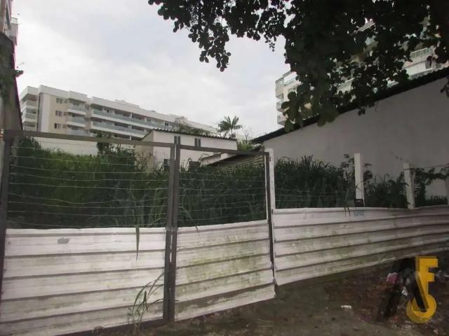 Terreno / Lote para Venda em Rio de Janeiro/RJ Freguesia Jacarepaguá