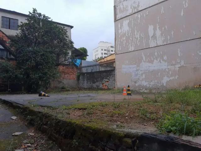 Terreno / Lote para Venda em Rio de Janeiro/RJ Irajá
