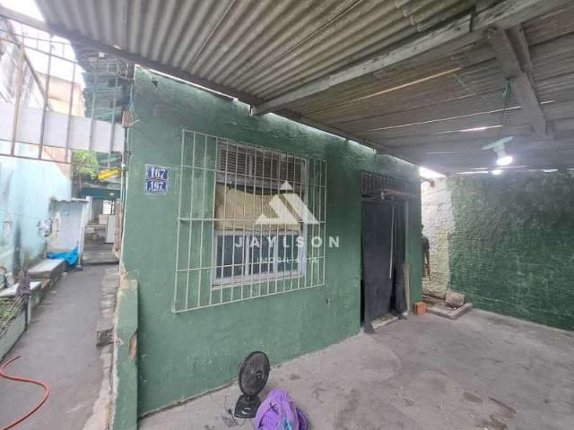 Terreno / Lote para Venda em Rio de Janeiro/RJ Penha Circular