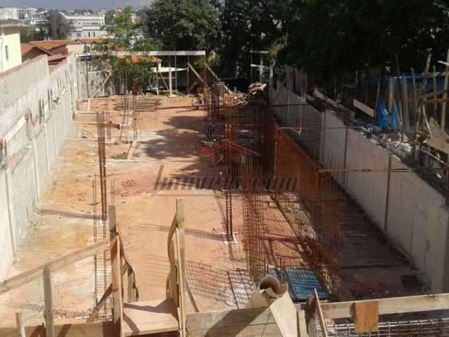 Terreno / Lote para Venda em Rio de Janeiro/RJ Tanque