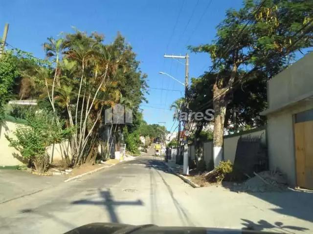 Terreno / Lote para Venda em Rio de Janeiro/RJ Vila Valqueire