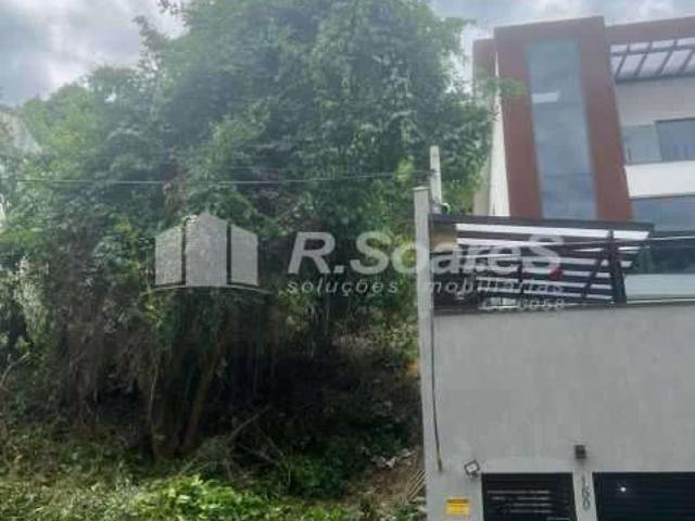 Terreno / Lote para Venda em Rio de Janeiro/RJ Vila Valqueire