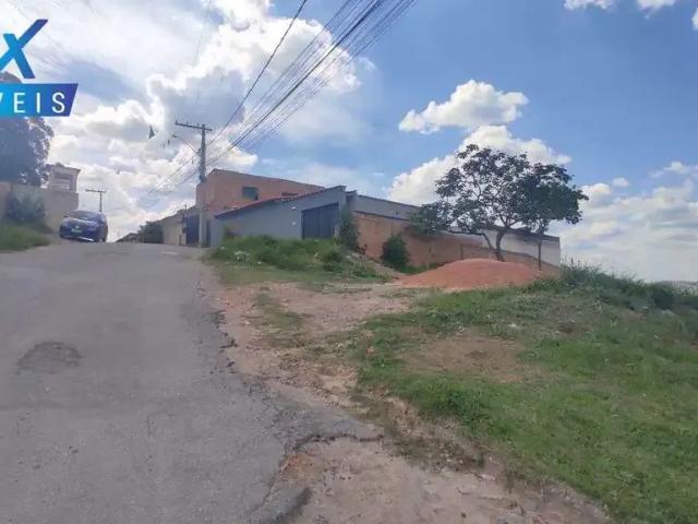 Terreno / Lote para Venda em Ribeirão das Neves/MG Veneza