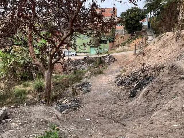 Terreno / Lote para Venda em Ribeirão das Neves/MG Cidade de Neviana