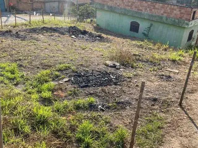Terreno / Lote para Venda em Ribeirão das Neves/MG Evereste