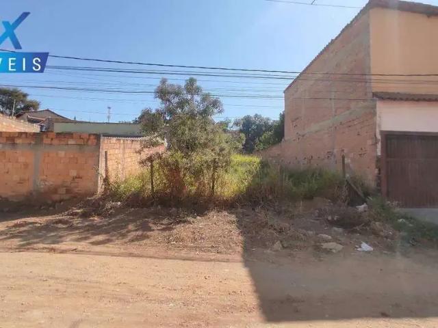 Terreno / Lote para Venda em Ribeirão das Neves/MG Florença