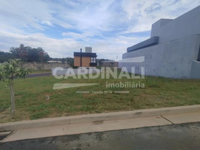Terreno / Lote para Venda em São Carlos/SP Condomínio Village Damha IV