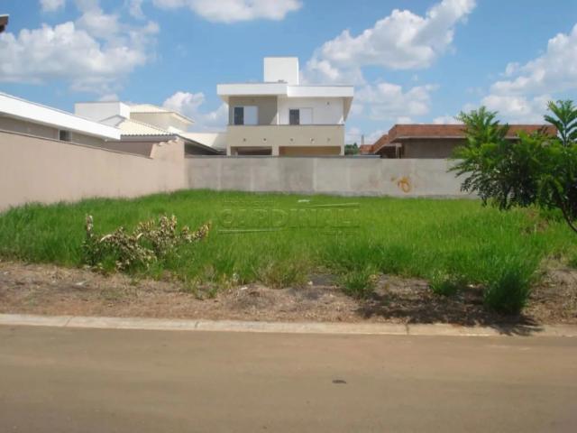 Terreno / Lote para Venda em São Carlos/SP Condomínio Residencial Quebec