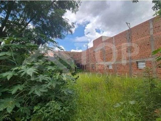 Terreno / Lote para Venda em São Carlos/SP Jardim Bicão