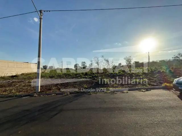 Terreno / Lote para Venda em São Carlos/SP Jardim Guanabara
