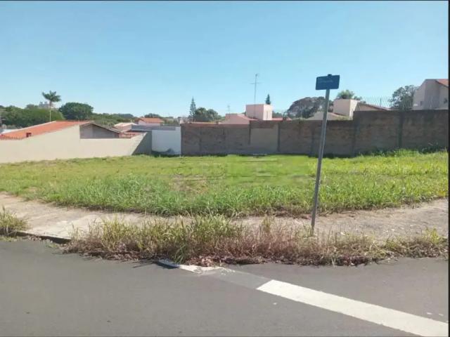 Terreno / Lote para Venda em São Carlos/SP Jardim Hikare