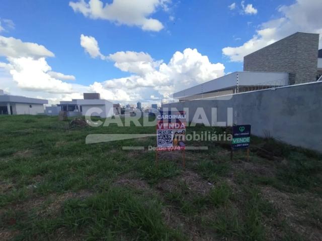 Terreno / Lote para Venda em São Carlos/SP Jardim Santa Júlia