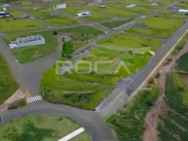 Terreno / Lote para Venda em São Carlos/SP Jardins do Porto
